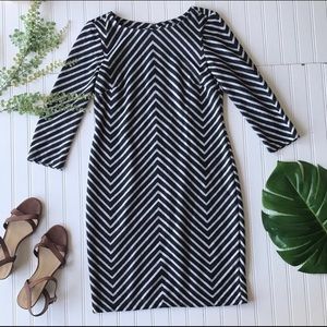 Grey and White 3/4 sleeve sheath dress